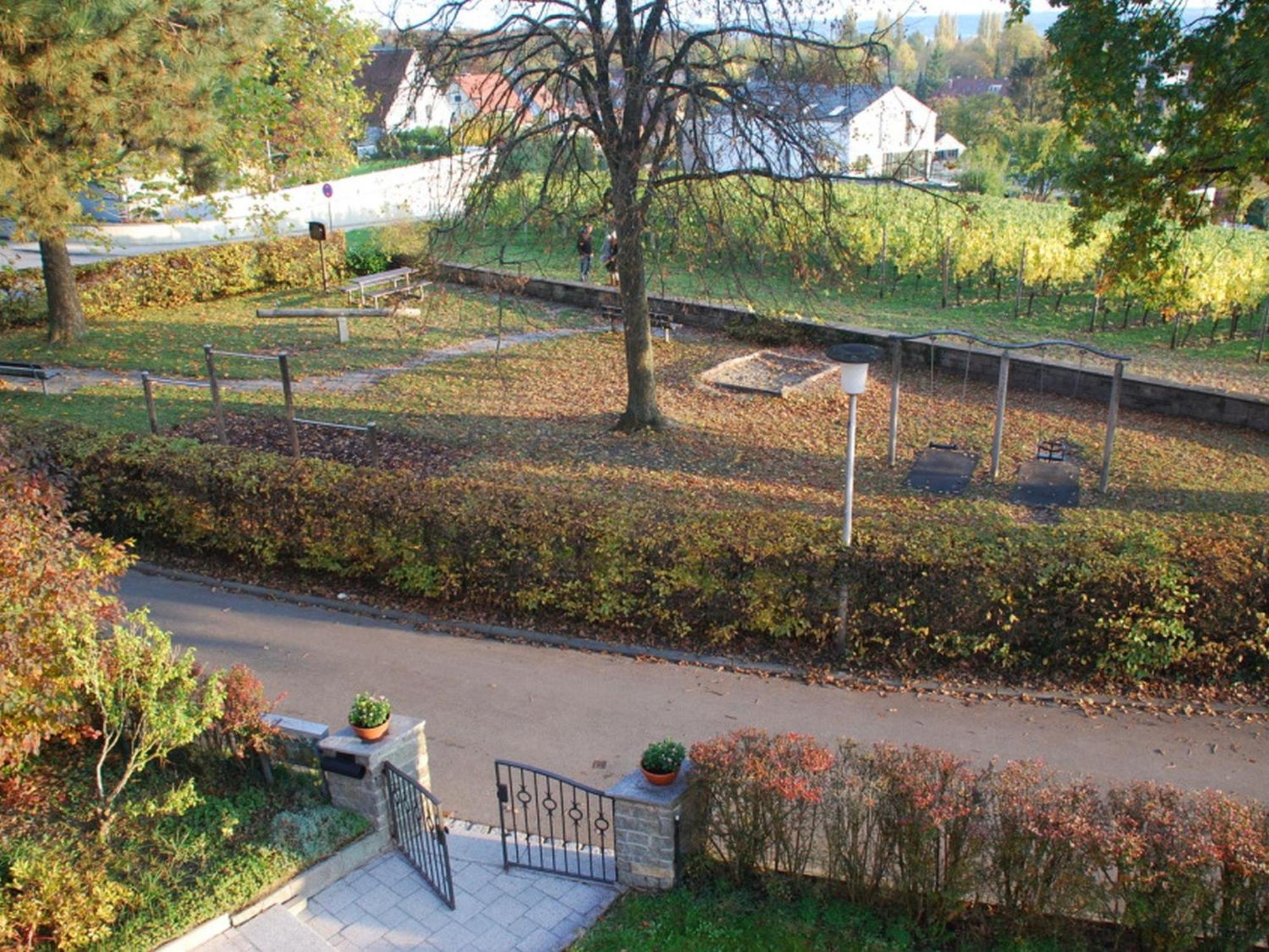 Rotes Haus Ueber Den Weinbergen Apartment คอนสตานซ์ ภายนอก รูปภาพ